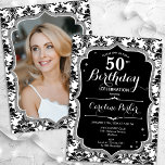 エレガント白黒シルバーフォト50誕生日 招待状<br><div class="desc">エレガントフローラ50歳の誕生日の招待状とカードの後ろの写真。グラム白黒デザインとフェイクグリッター銀。黒と白のダマスクパターン、スクリプトフォント、および紙吹雪を備えている。大人スタイリッシュのお祝いパーティーに最適。独自の詳細でパーソナライズどんなカスタマイズ年でもいい！印刷されたZazzle招待状または即時ダウンロードのデジタル印刷可能なテンプレート。</div>