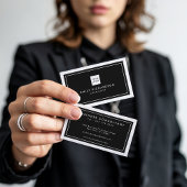 エレガント白黒ミニマルプロフェッショナルロゴ 名刺