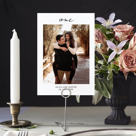 エレガント白黒ミニマ結婚リスト テーブルナンバー