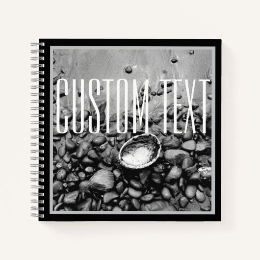 エレガント白黒石殻ビーチ自然写真 ノートブック (正面)