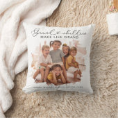 エレガント祖父母の孫の写真 クッション (ブランケット)