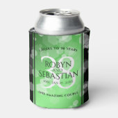 エレガント第38回エメ結婚ラルド 缶クーラー (缶正面)