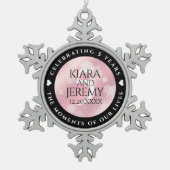 エレガント第5バラクォー結婚ツ記念日 スノーフレークピューターオーナメント (正面)