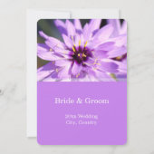 エレガント紫かわいらしのデイジーの結婚花 招待状 (裏面)