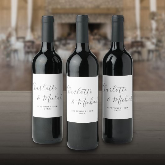 エレガント署名スクリプトのグレーと白結婚の ワインラベル