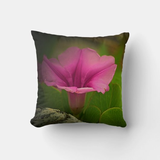 エレガント装飾用クッション – ピンクペチュニア クッション (正面)