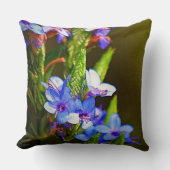 エレガント装飾用クッション – 小さな青い花 クッション (正面)