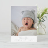 エレガント赤面テクスミニマルシンプルベビー写真 サンキューカード (スタンド正面)