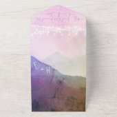 エレガント赤面ピンクパープルマウンテンリゾ結婚ート オールインワン招待状 (外側)