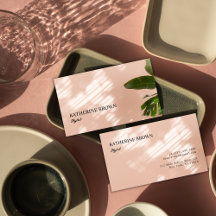 エレガント赤面ピンクミニマル美しいサロンスタイリスト