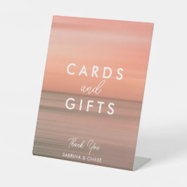 エレガント赤面勾配結婚式カードとギフト 台座サイン