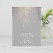 エレガント赤面紙吹雪ドット付きライトグレー 招待状 (スタンド正面)