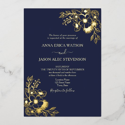 エレガント金ゴールドとネイビー結婚ブルーの箔招待状 箔招待状 (正面)