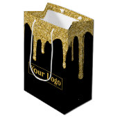 エレガント金ゴールドスパークルグリッタードリップビジネスロゴ ミディアムペーパーバッグ (正面アングル)