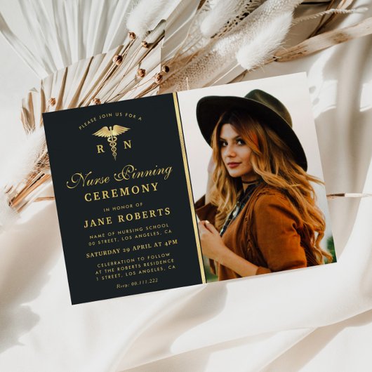 エレガント金ゴールドナースピン留め記念写真 招待状