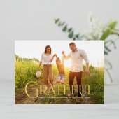 エレガント金ゴールド感謝の家族の写真 箔シーズンカード (立ち正面)