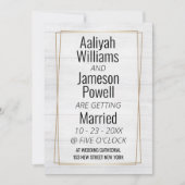 エレガント金ゴールド枠ホワイトウッドタイポグラフィ結婚ズ 招待状 (正面)