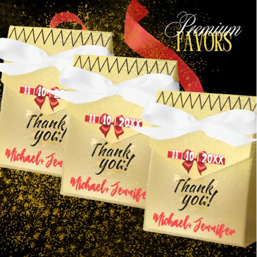 エレガント金ゴールド結婚式の引き出物ボックスと名前をカスタムする フェイバーボックス