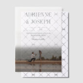 エレガント鉛筆グレー文字結婚写真 ベラム紙招待状 (オフセット (招待状))