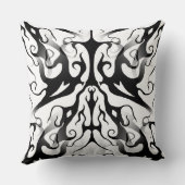 エレガント顔インファイア&フレイムス部族デザイン クッション (裏面)
