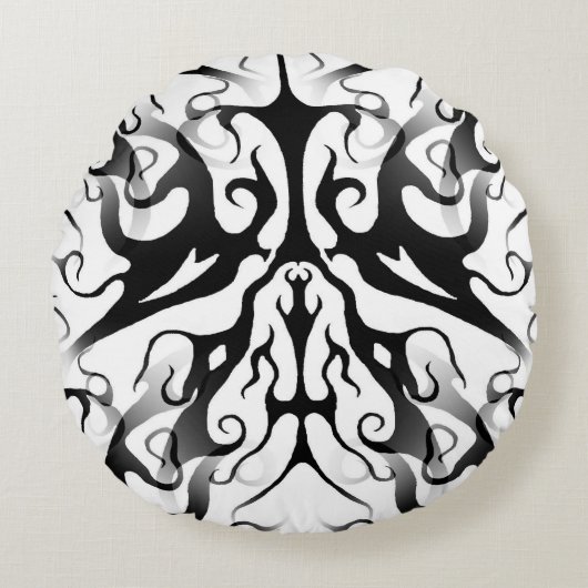 エレガント顔インファイア&フレイムス部族デザイン ラウンドクッション (正面)
