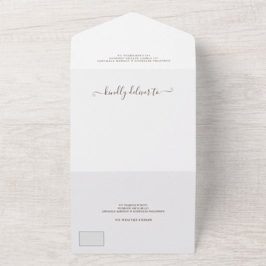 エレガント4枚の写真は素朴な茶色の木の結婚台本 オールインワン招待状 (外側)