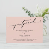 エレガント シンプル ブラッシュ ピンク 延期 ウェディング カード (スタンド正面)