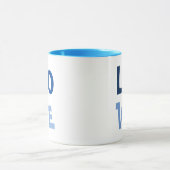 エレガント, シンプルLOVE Square in Blueタイポグラフィ マグカップ (中央)