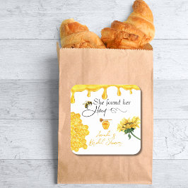 エレガント シー ファウンド ハー ハニー ビー ブライズ シャワー スクエアシール