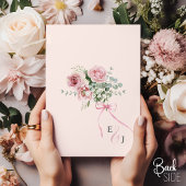 エレガント ピンク ボウ コケッタ フローラル モノグラム ウェディング 招待状