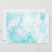 エレガント モダン ブルー ウォーターカラー ゴールド クロス 洗礼 招待状 (裏面)