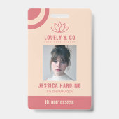 エレガント ローズ & アイボリー サロン従業員 QR コード バッジ (Front)