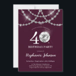 エレガントDiamonds Burgundy 40th Birthdayパーティー 招待状<br><div class="desc">ダイヤエレガントモンブルゴーニュ40歳の誕生日パーティの招待状。エレガンスと華やか素晴らしな、この節目の誕生日の招待で輝くモダン準備ができてきらきら光る!このデザインは、洗練された背景に輝くスパークお洒落ルなダイヤモンドのイメージを備え、豪華なお祝いのオーラを作り出している。シックなエレガントスクリプトとフォントのバランスが美しいモダンタイポグラフィで、招待のすべての詳細はハイエンドガラスを醸し出す。この招待は、キラキラの魅力、ダイヤモンドの洗練さ、そして本当に魅力的なイベントの興奮を集めるマイルストーンの誕生日に最適である。さあ祝スタイルだ!</div>
