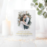 エレガントGreeneryフォトオーバーレイ結婚ホワイト 箔招待状<br><div class="desc">ロマンモダンスミニマル結婚とホイル写真招待状</div>