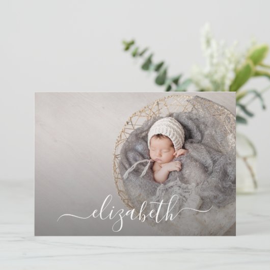 エレガントScript PhotoベビーBirth Announcement (スタンド正面)