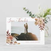 エレガントTerracottaフローラスクリプト写真 サンキューカード (スタンド正面)