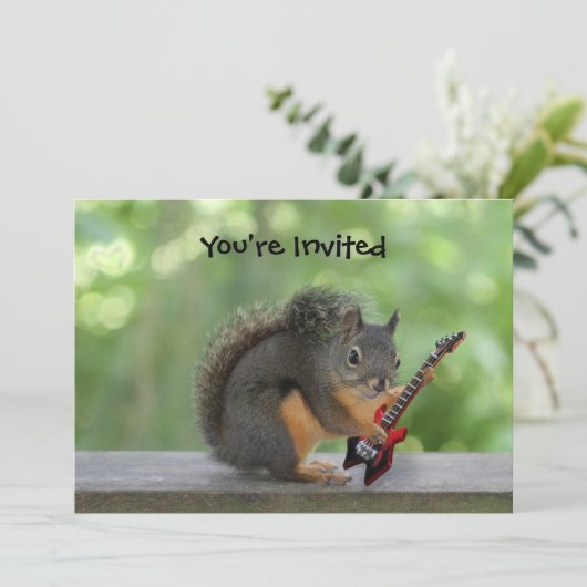 エレキギターを演奏しているリス 招待状 (スタンド正面)