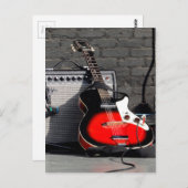 エレキギター – 赤、白、黒 ポストカード (正面/裏面)