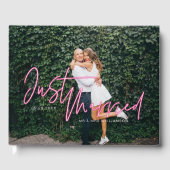 エレクトリックラブネオンピンクたった今結婚しました写真 ゲストブック (正面)