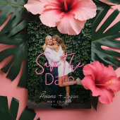 エレクトリックラブネオンピンクハート&タイポグラフィ写真 セーブザデート