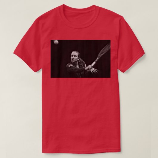エレナ・リュバキナ1 Tシャツ (デザイン正面)