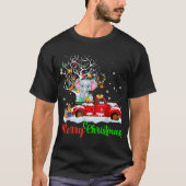 エレファントオンレッドトラッククリスマスパジャマおもしろいクリスマス Tシャツ (正面)