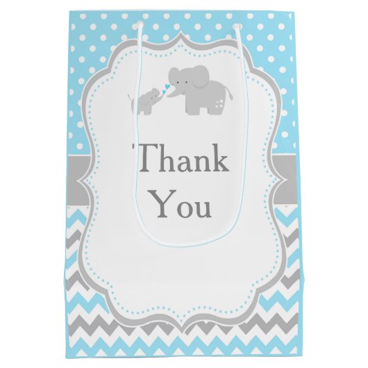 エレファントブルーとグレーの赤ちゃんシャワーありがとう ミディアムペーパーバッグ (裏面)