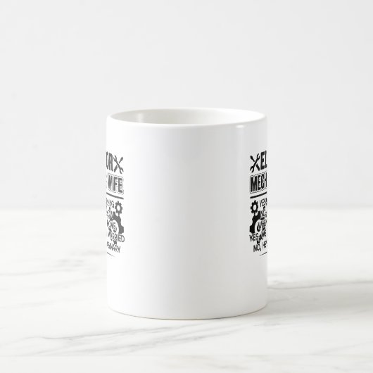 エレベーターの整備士の妻のマグ コーヒーマグカップ (中央)