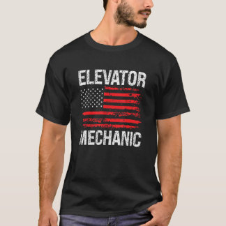 エレベーター整備士技術者アメリカ国旗の距離 Tシャツ