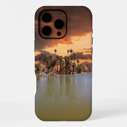 エンカントパークの劇的な夕日 iPhoneケース (裏面)