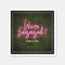 エンゲージメントパーティー ピンクネオン