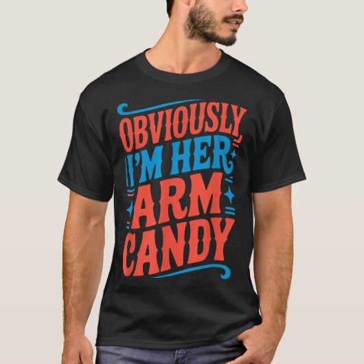 エンゲージメント 婚約 指輪 カップル 私は単なる腕飾り Tシャツ (正面)