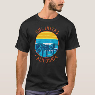エンシニタスカリフォルニアレトロ動揺してサークル Tシャツ