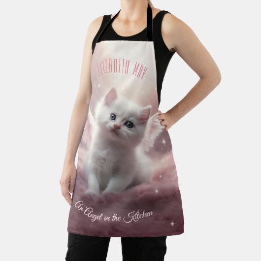 エンジェルウィングを楽しめる魅力的なピンクの子猫 エプロン (インサイチュ)